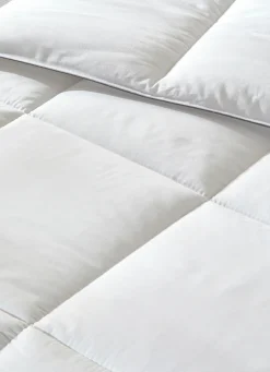 Clearance Bouchara COUETTE HARMONIE 300 G/M² TEMPÉRÉE ANTI-ACARIENS BLANC