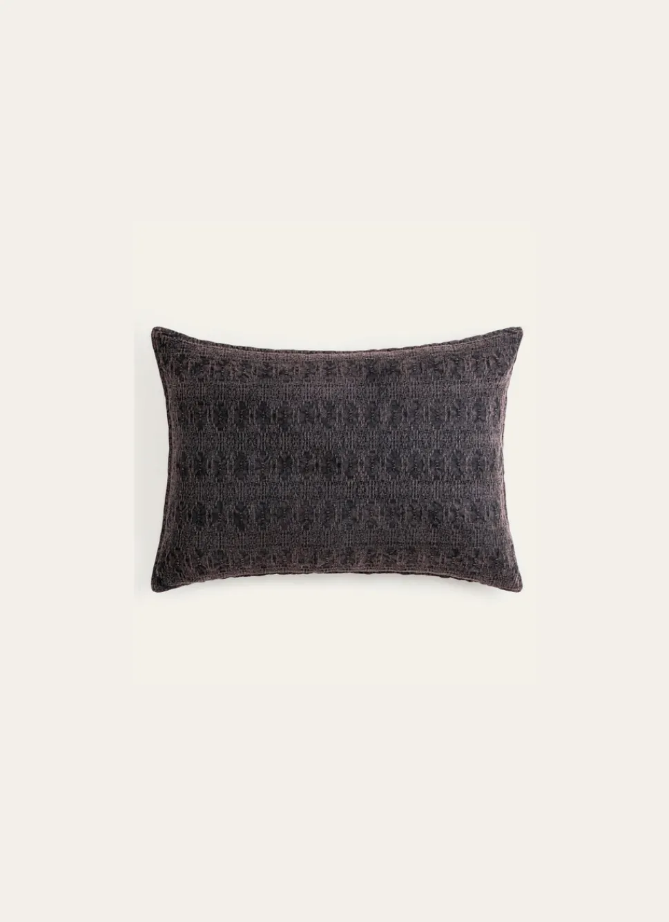 Online Bouchara COUSSIN EN COTON JACQUARD LAVÉ BRODERIE EN RELIEF VIOLET