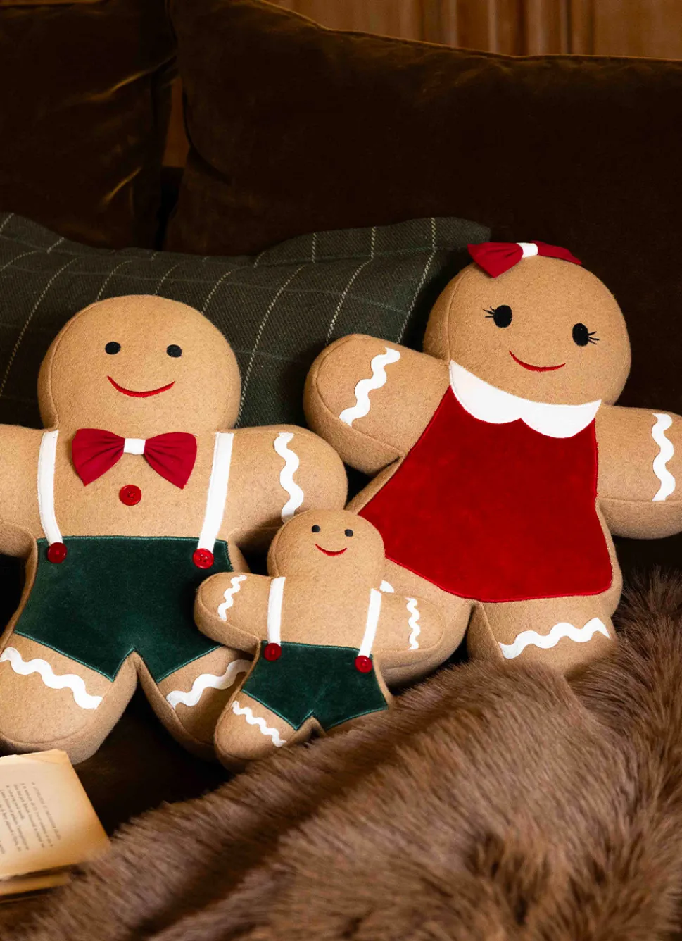 Best Bouchara COUSSIN EN FORME DE PETIT BÉBÉ PAIN D’ÉPICES MULTICOLORE