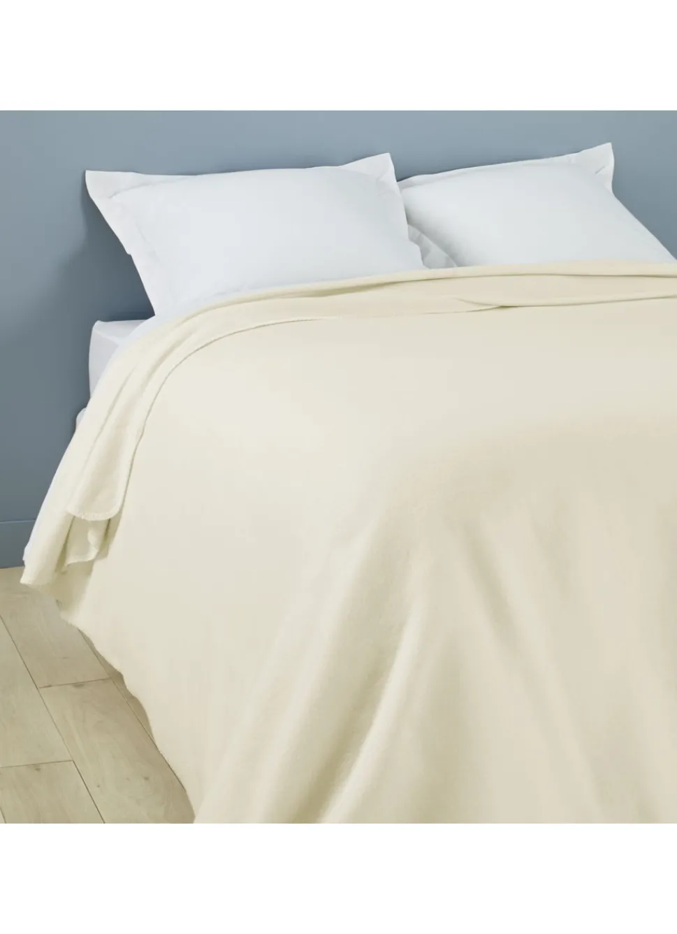 Online Bouchara COUVERTURE POLAIRE LÉGÈRE IVOIRE