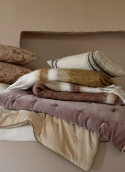 Best Bouchara ÉDREDON EN VELOURS GANSÉ D'UN BIAIS CONTRASTÉ ROSE ACAJOU