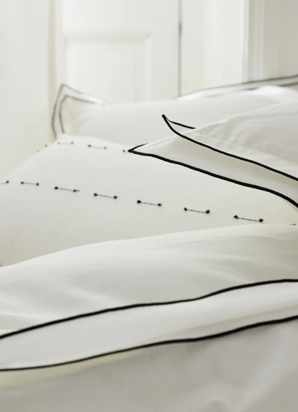 Hot Bouchara HOUSSE DE COUETTE COTON RECYCLÉ BOURDON CONTRASTÉ BLANC/NOIR