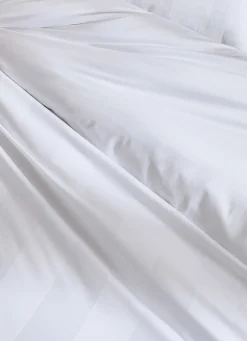 Clearance Bouchara HOUSSE DE COUETTE RAYÉE EN SATIN DE COTON BLANC