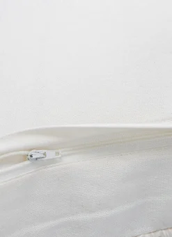 Clearance Bouchara HOUSSE DE COUSSIN UNIE AVEC TISSAGE FANTAISIE ECRU