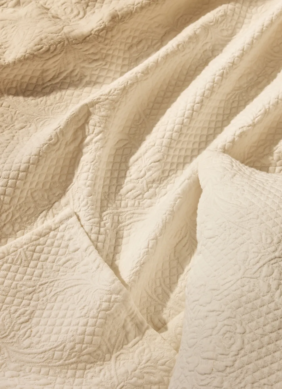 New Bouchara LARGE DESSUS DE LIT EFFET BOUTIS ROZEN ÉCRU