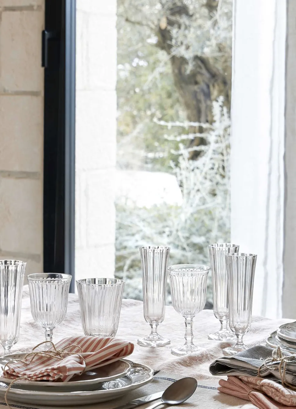 Best Bouchara LOT DE 6 PETITS VERRES À VIN SUR PIED TRANSPARENT