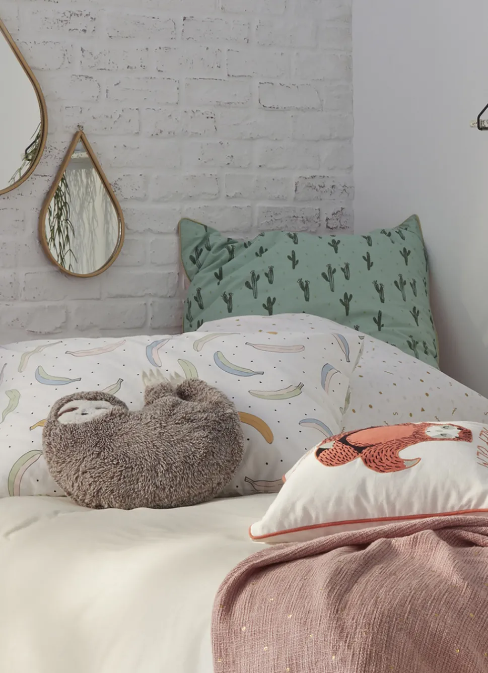 Bouchara MIROIR MÉTAL FORME DE GOUTTE PETIT FORMAT DORÉ