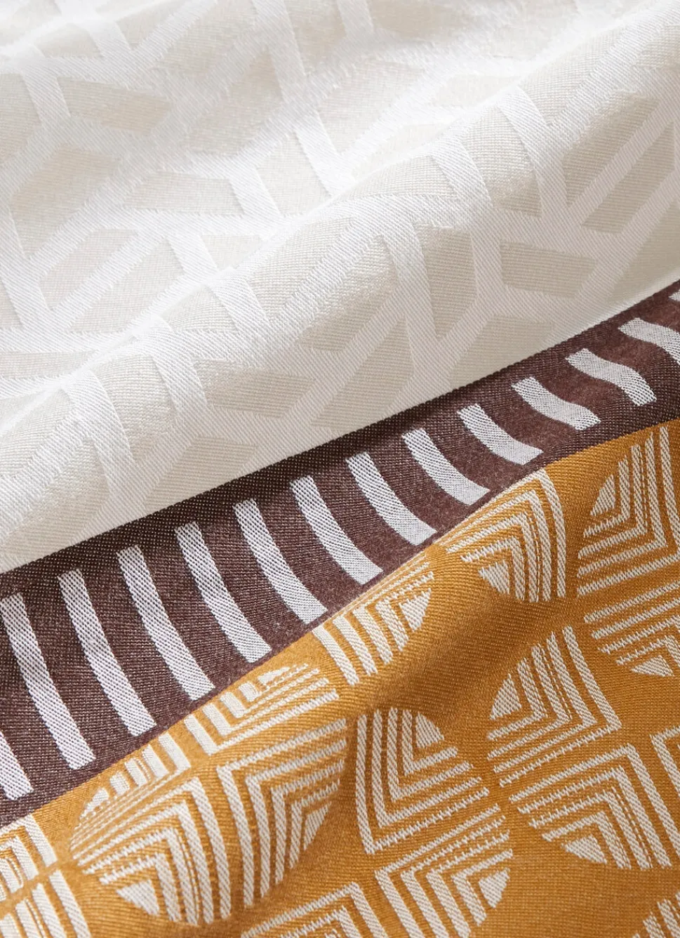 Clearance Bouchara NAPPE JACQUARD EN COTON TISSÉ-TEINT MULTICOLORE