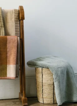 Clearance Bouchara PANIER EN FIBRES DE MAÏS AVEC LIGNES NOIRES ECRU/NOIR