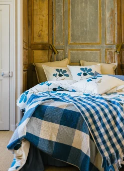 Online Bouchara PLAID EN GAZE DE COTON À CARREAUX RÉVERSIBLE BLEU JEAN