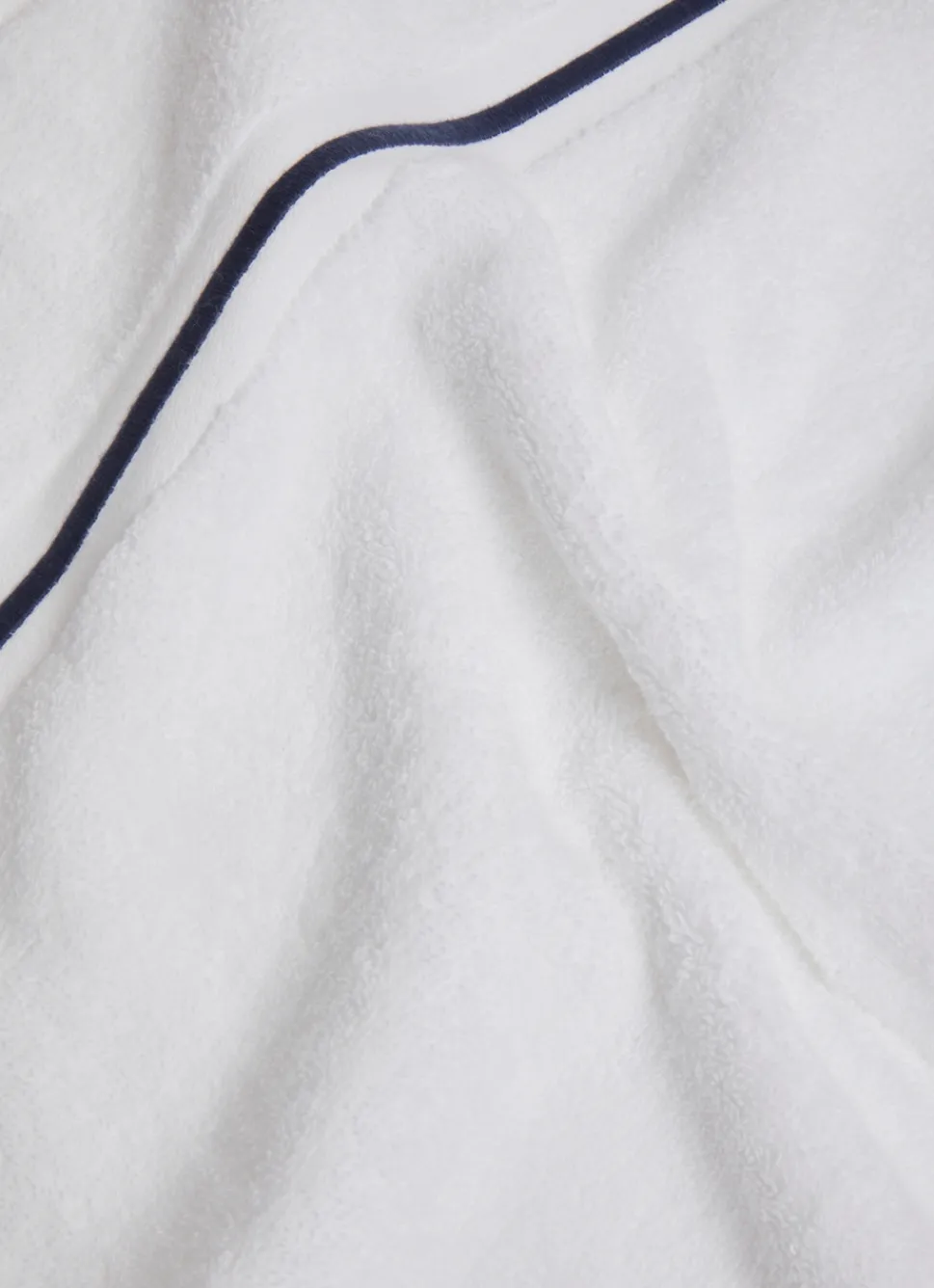 Discount Bouchara SERVIETTE DE TOILETTE FINITION BOURDON OPÉRA BLANC/MARINE