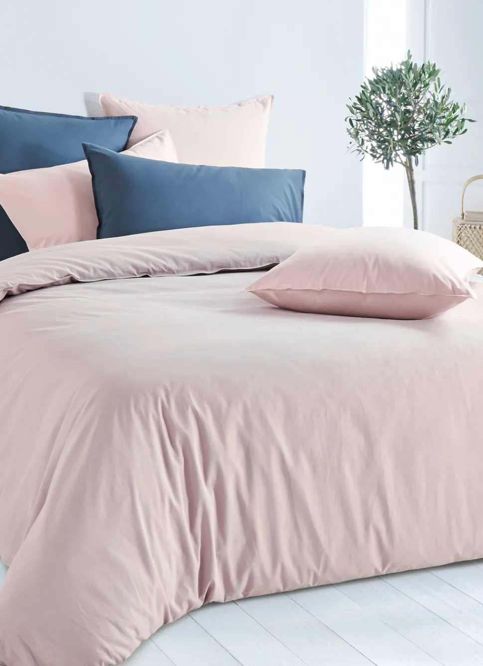 Clearance Bouchara TAIE D'OREILLER UNIE EN COTON LAVÉ BIO ROSE CLAIR