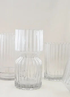Outlet Bouchara VASE EN VERRE STRIÉ TRANSPARENT